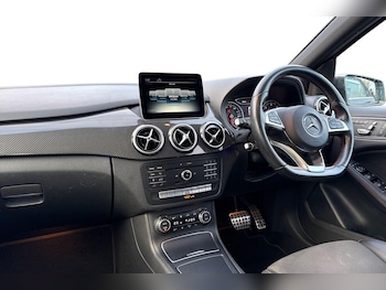 Used Mercedes-Benz B Class 2017 for sale - 76705605: Photo