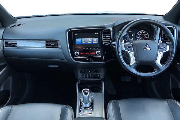 Used Mitsubishi Outlander 2021 for sale - 75705215: Photo 3