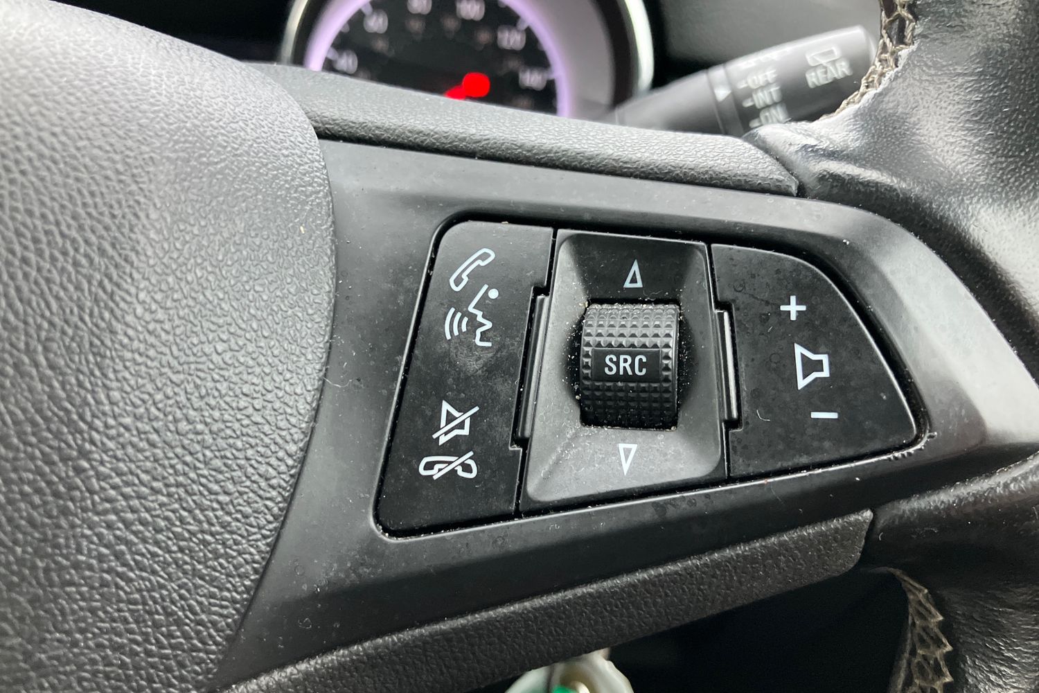 Used Vauxhall Astra 2017 for sale - 76902528: Photo 15