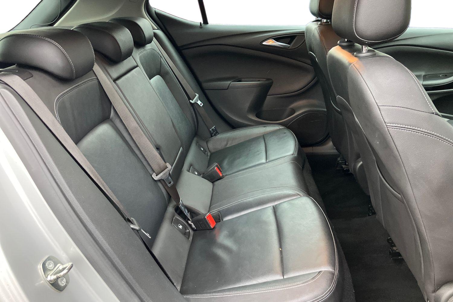 Used Vauxhall Astra 2017 for sale - 76902528: Photo 21