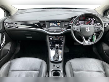 Used Vauxhall Astra 2017 for sale - 76902528: Photo