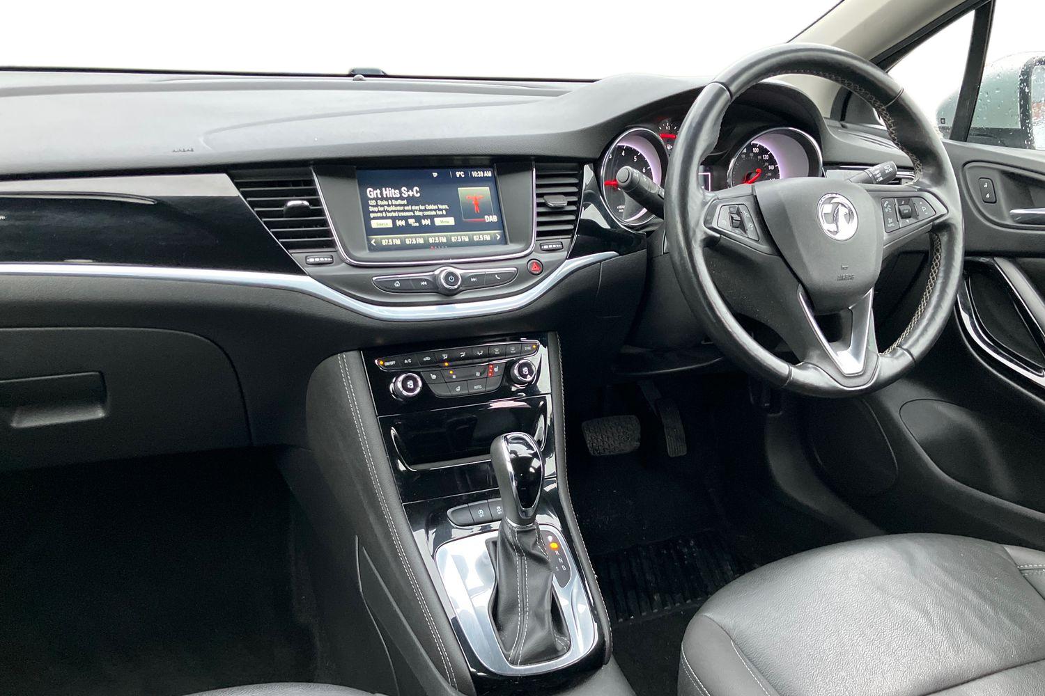 Used Vauxhall Astra 2017 for sale - 76902528: Photo 4