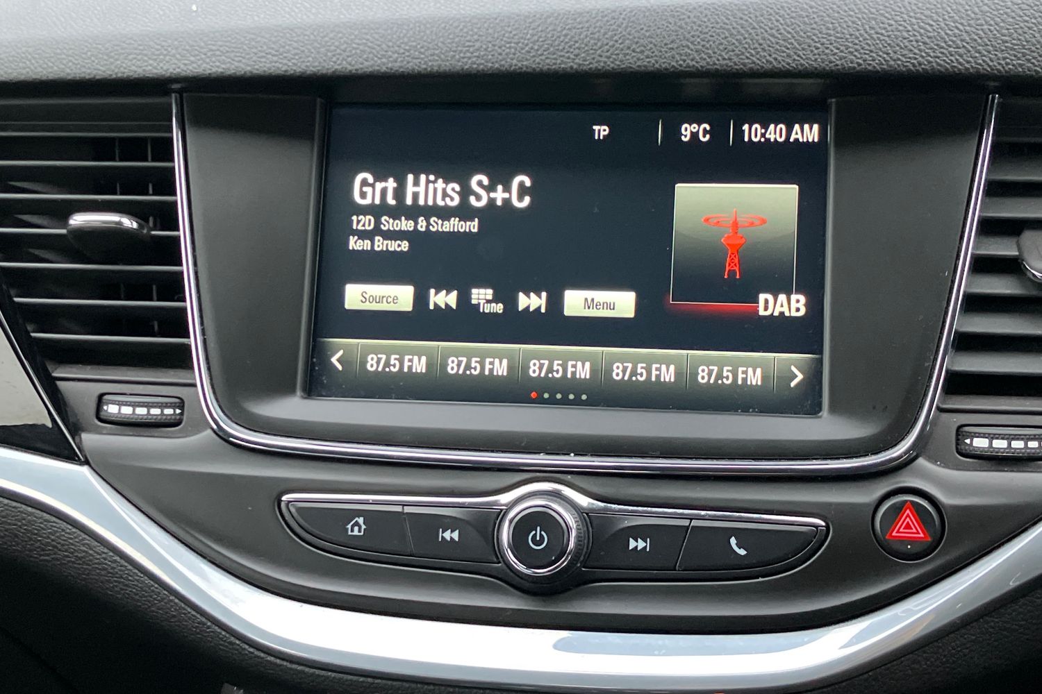 Used Vauxhall Astra 2017 for sale - 76902528: Photo 6