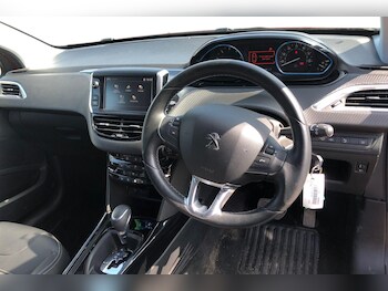 Used Peugeot 2008 2019 for sale - 75331147: Photo