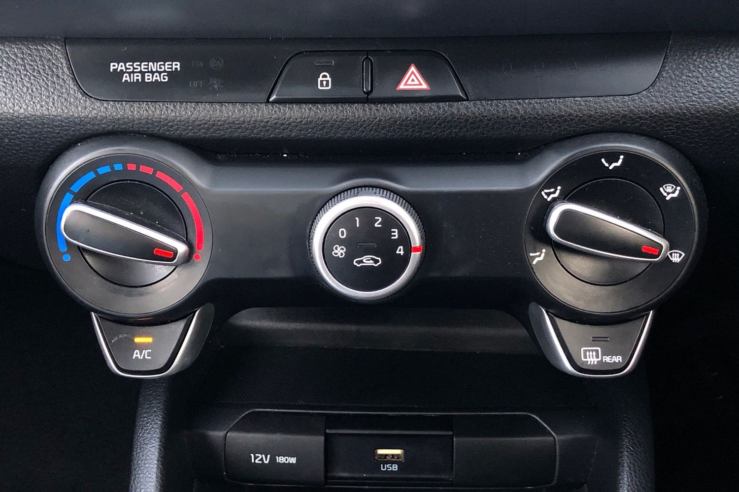 Used Kia Stonic 2022 for sale - 77527638: Photo 10