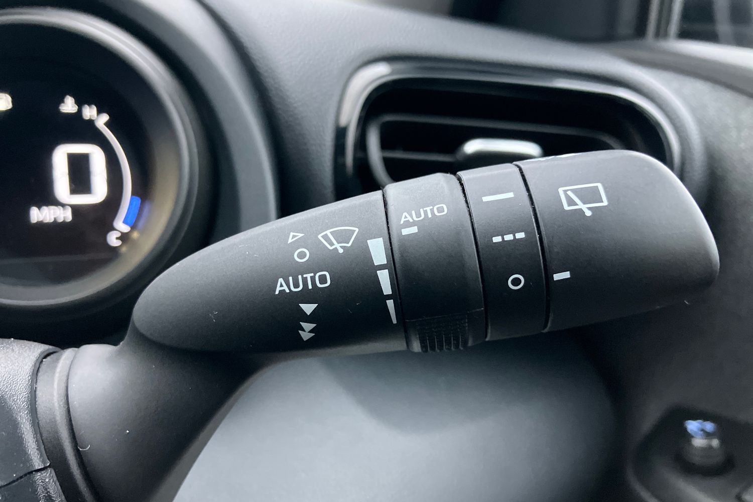 Used Toyota Yaris 2021 for sale - 76480864: Photo 18