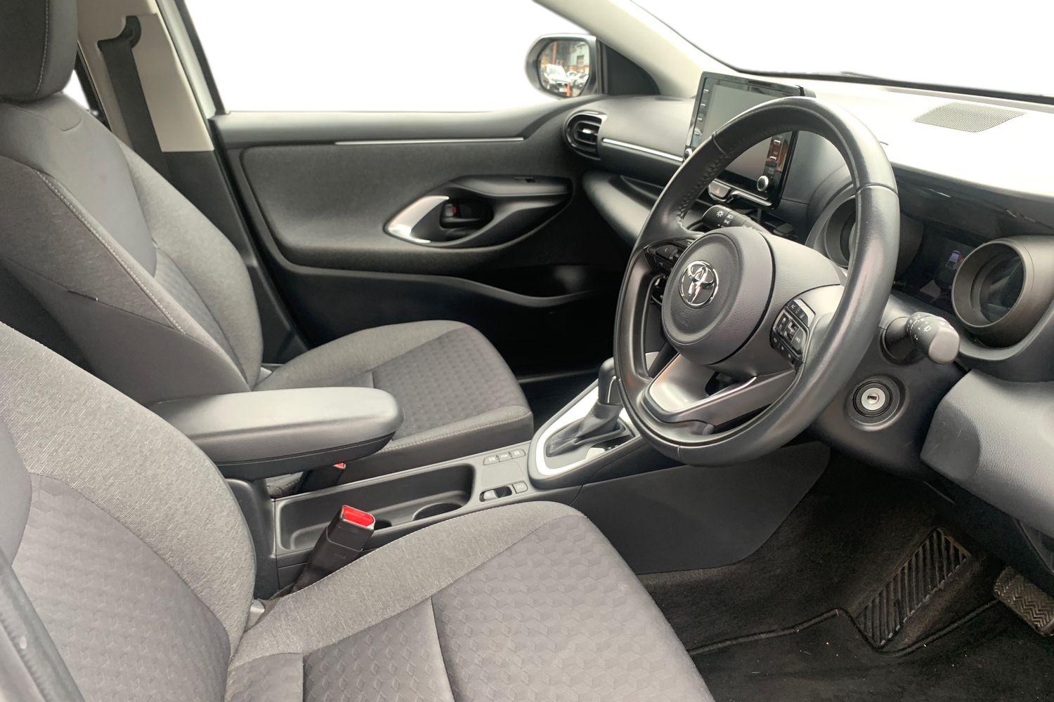 Used Toyota Yaris 2021 for sale - 76480864: Photo 3