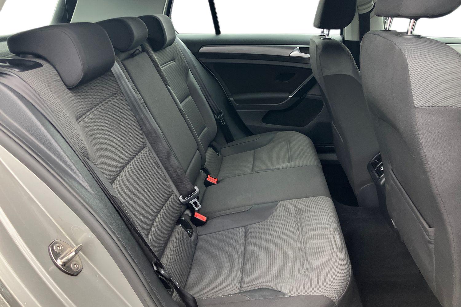 Used Volkswagen Golf 2017 for sale - 77435992: Photo 22