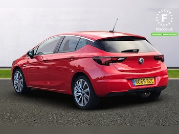 Used Vauxhall Astra 2019 for sale - 76115046: Photo 2