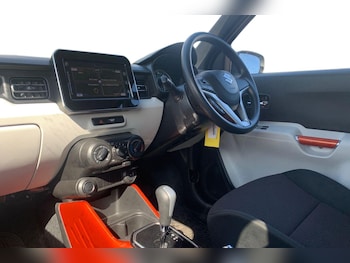 Used Suzuki Ignis 2020 for sale - 79595582: Photo