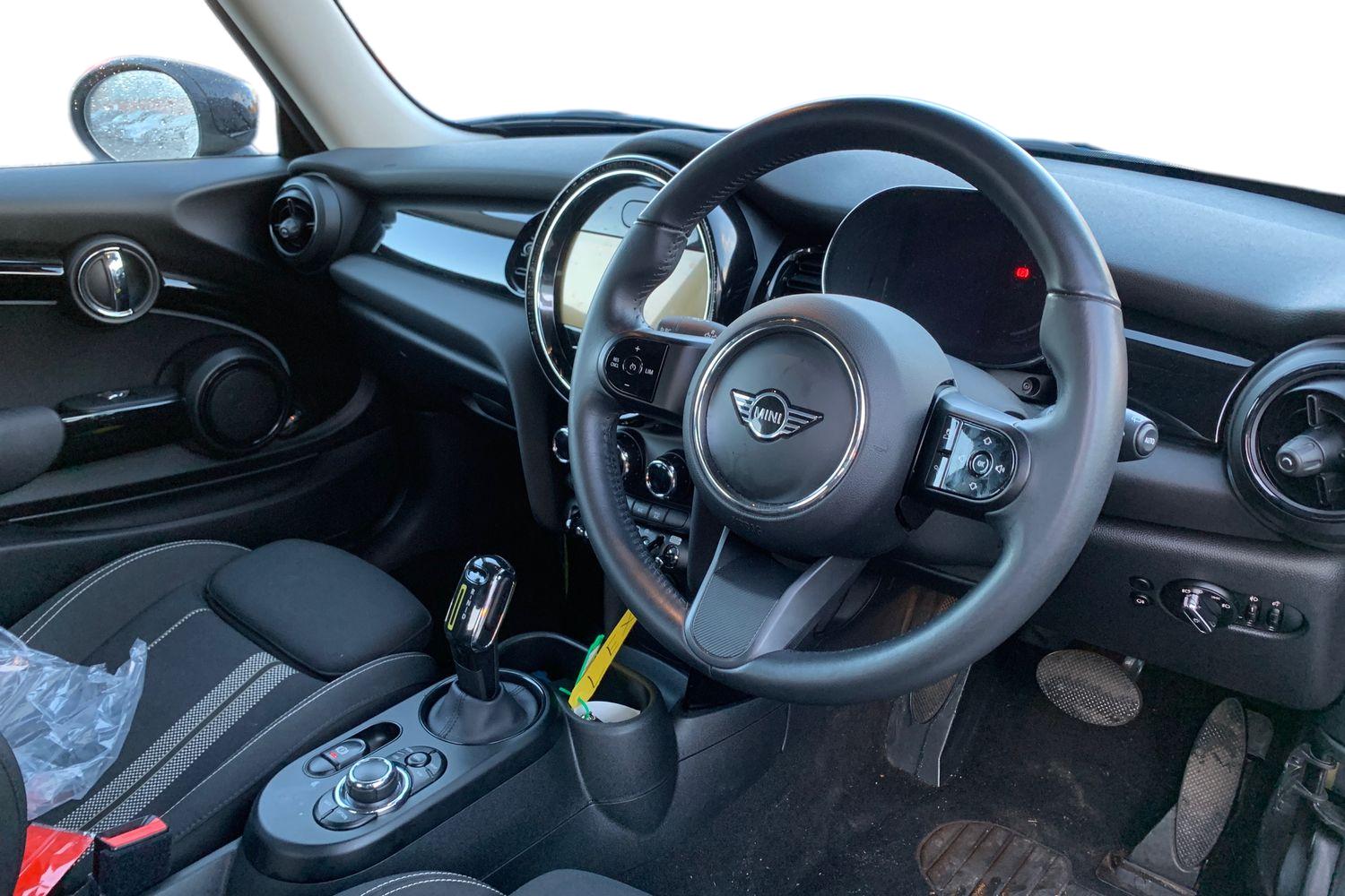 Used MINI Hatch 2022 for sale - 76629824: Photo 3