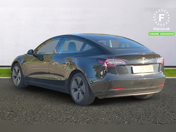 Used Tesla Model 3 2021 for sale - 75932646: Photo