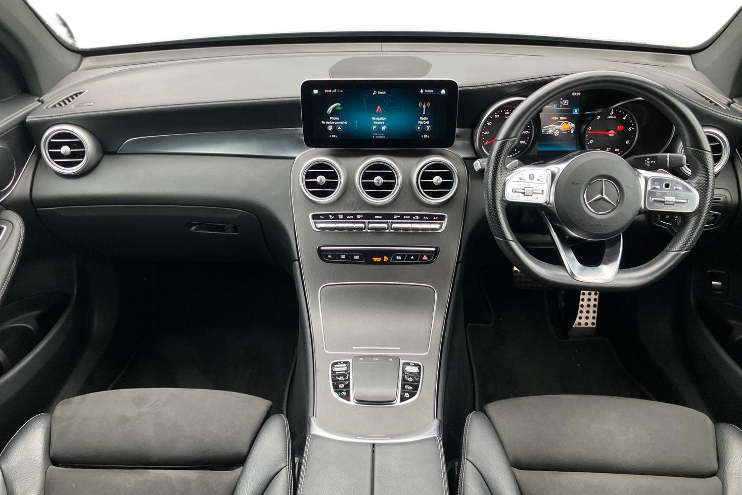 Used Mercedes-Benz GLC 2021 for sale - 77233376: Photo 3