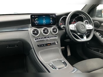 Used Mercedes-Benz GLC 2021 for sale - 77233376: Photo