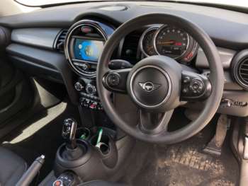 Used MINI Hatch 2019 for sale - 74710714: Photo
