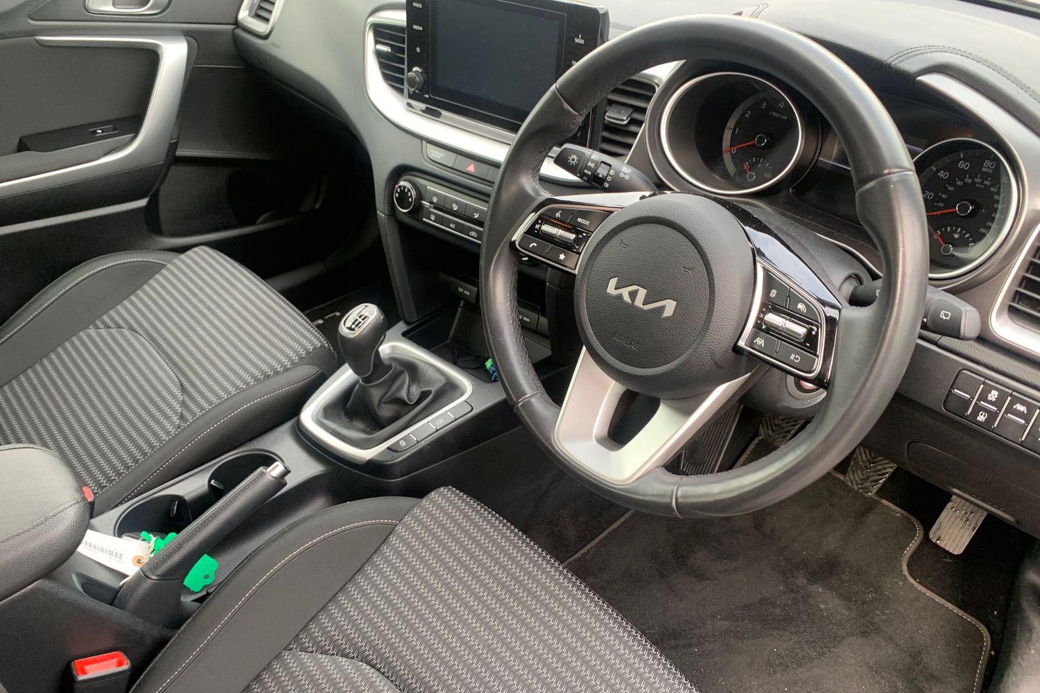 Used Kia Ceed 2022 for sale - 76320353: Photo 3