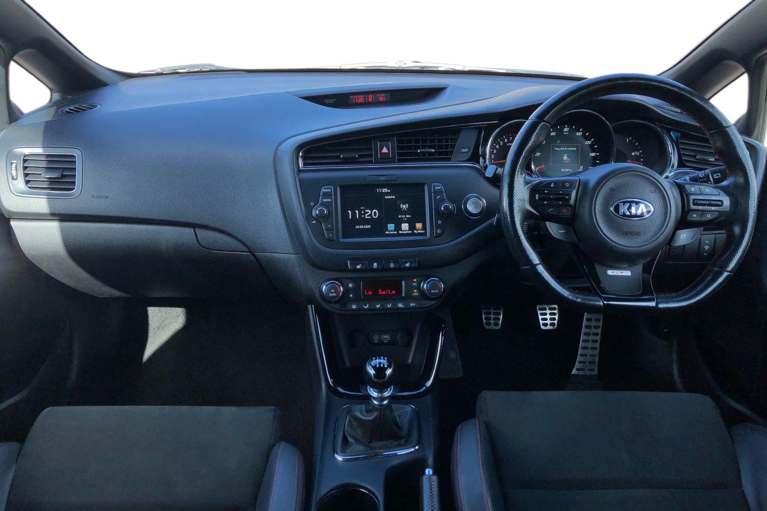 Used Kia Pro Ceed 2017 for sale - 76662230: Photo 3