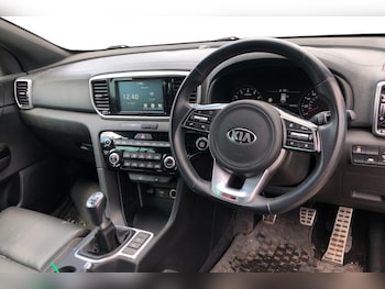 Used Kia Sportage 2019 for sale - 75329565: Photo