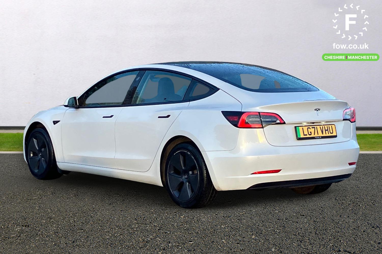 Used Tesla Model 3 2021 for sale - 77321850: Photo 2