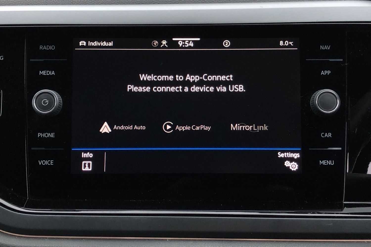 Used Volkswagen Taigo 2022 for sale - 77515014: Photo 10