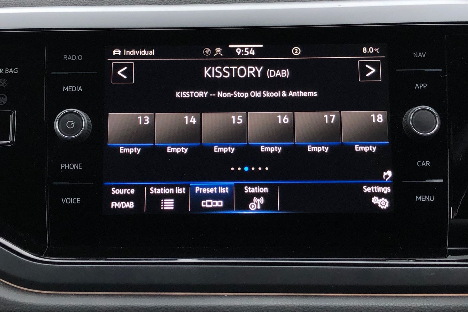 Used Volkswagen Taigo 2022 for sale - 77515014: Photo 8