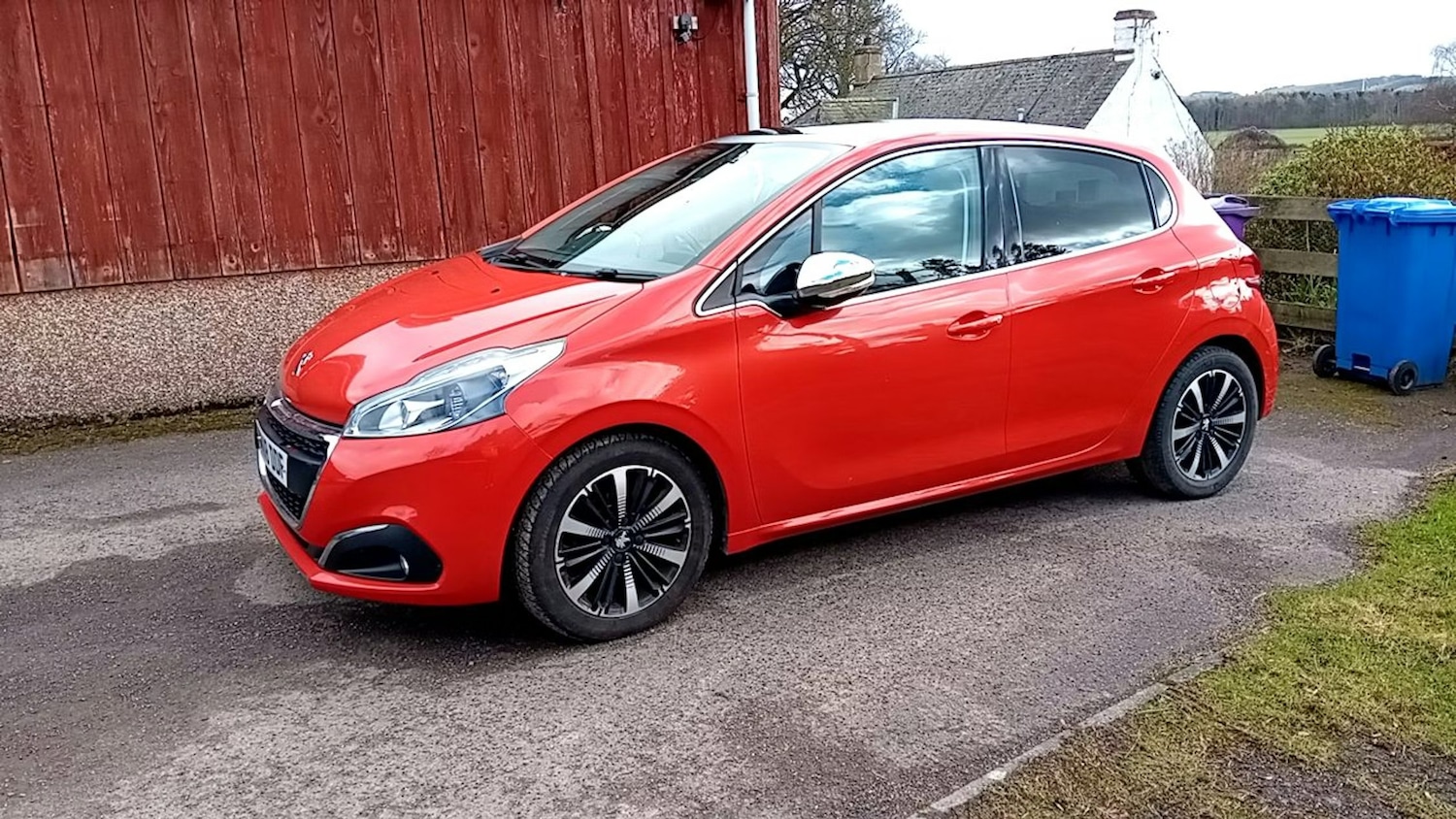 Used Peugeot 208 2018 for sale - 77989666: Photo 2