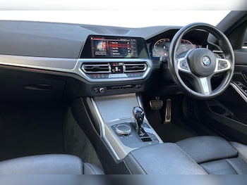 Used BMW 3 Series 2019 for sale - 76828066: Photo