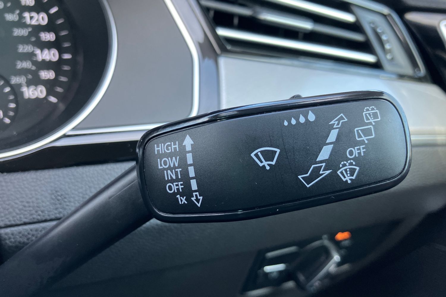 Used Volkswagen Passat 2023 for sale - 77540956: Photo 20