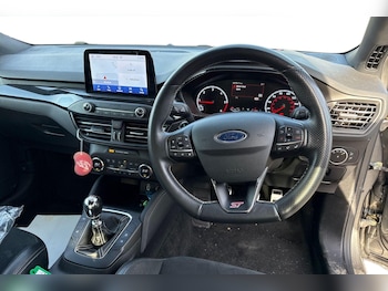 Used Ford Focus 2019 for sale - 76395432: Photo