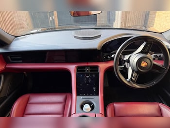 Used Porsche Taycan 2020 for sale - 79450981: Photo