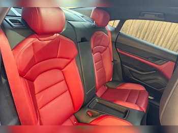 Used Porsche Taycan 2020 for sale - 79450981: Photo