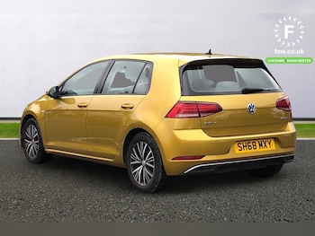 Used Volkswagen Golf 2018 for sale - 76218586: Photo 2