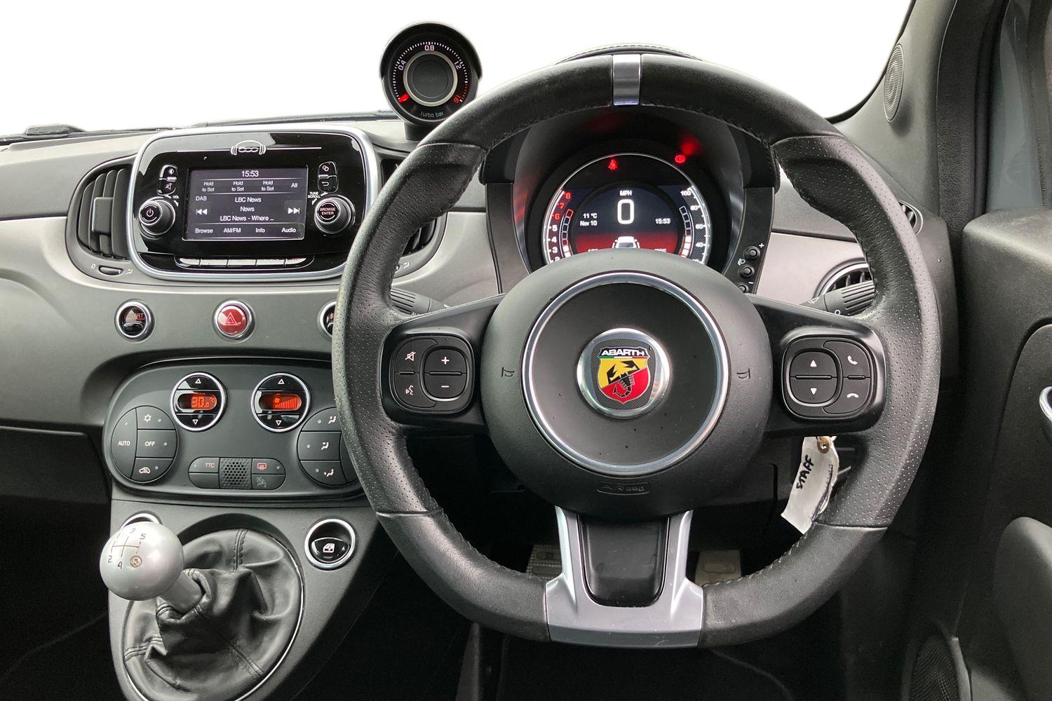 Used Abarth 595 2019 for sale - 76288151: Photo 5