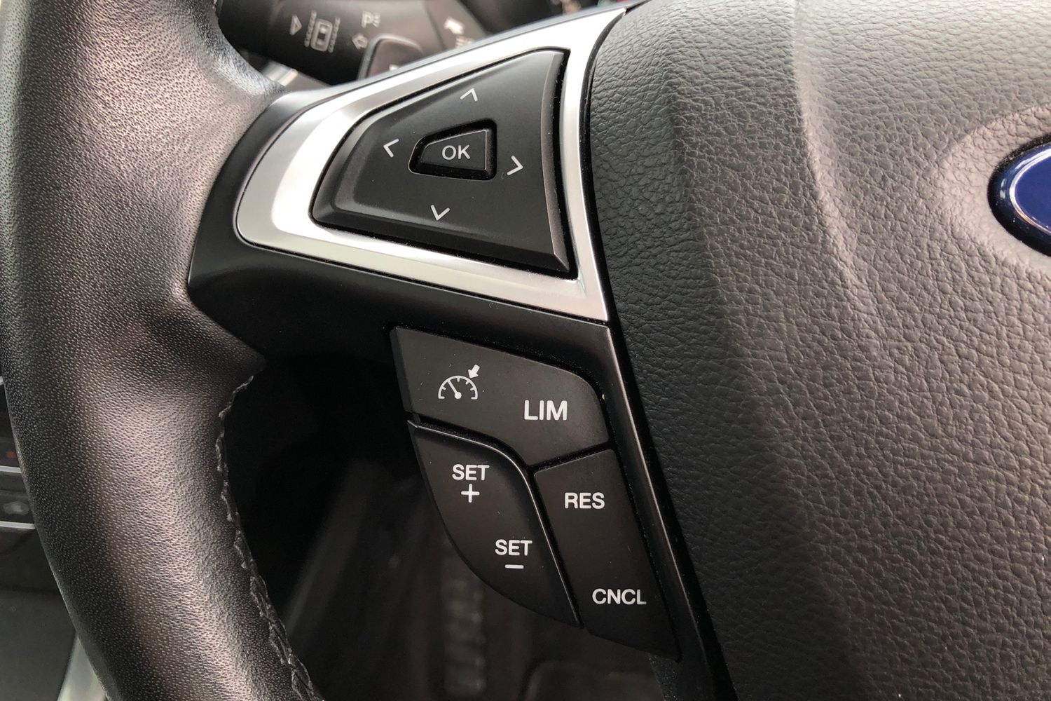 Used Ford Galaxy 2017 for sale - 76789767: Photo 6