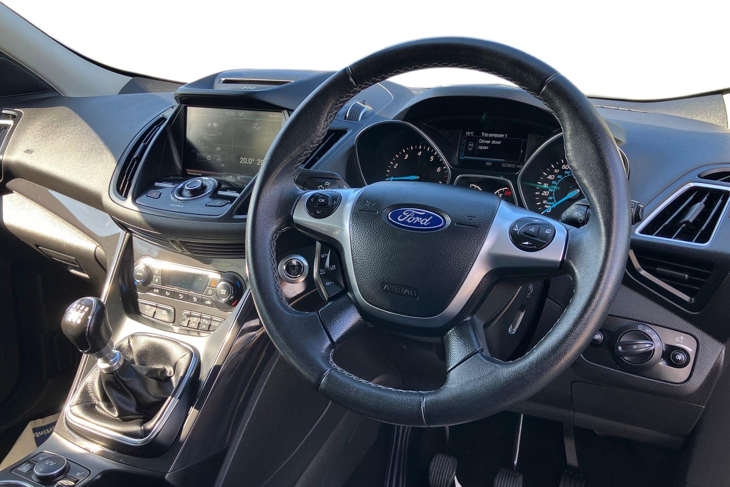 Used Ford Kuga 2016 for sale - 78065257: Photo 3