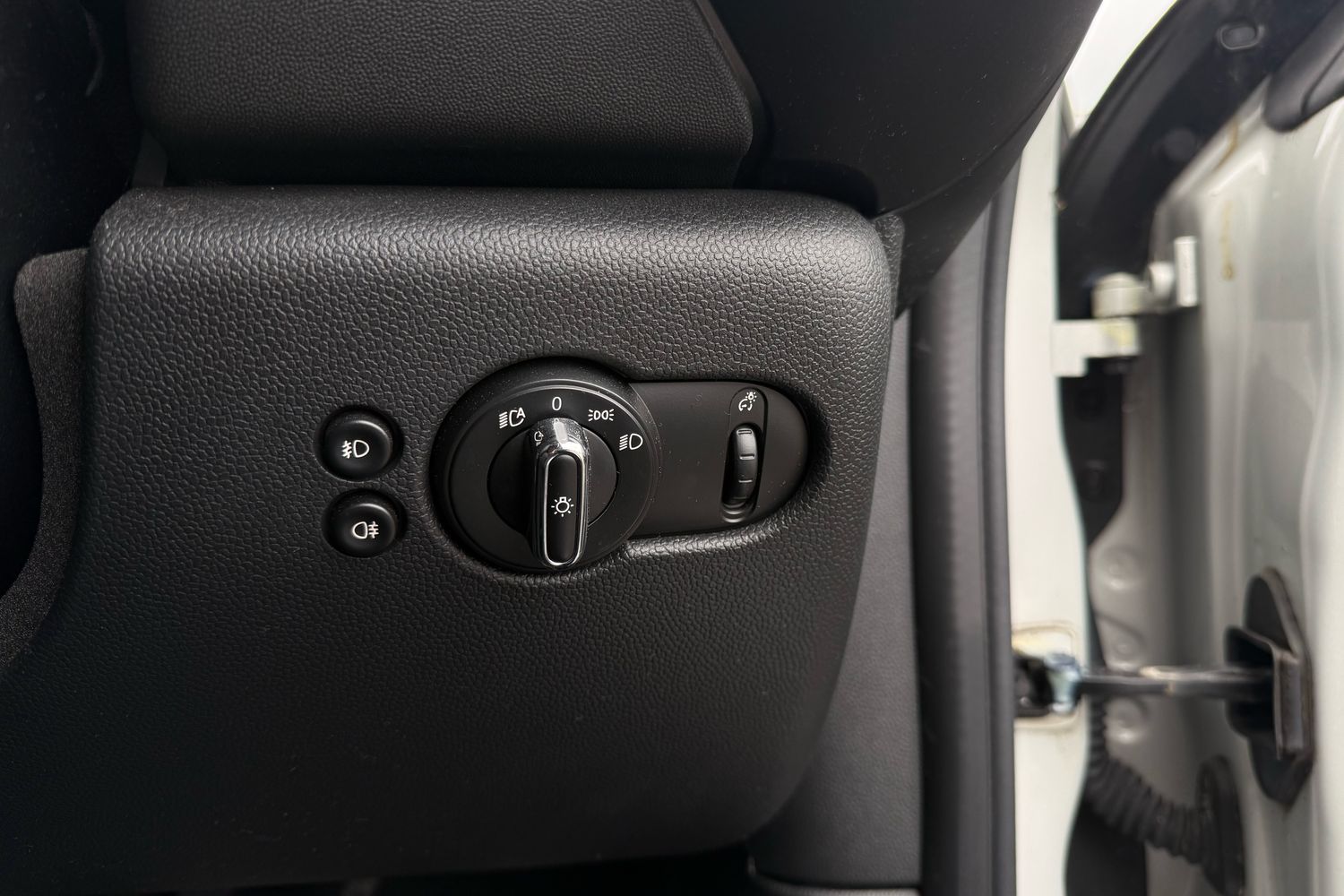 Used MINI Hatch 2017 for sale - 76553565: Photo 11