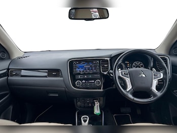 Used Mitsubishi Outlander 2017 for sale - 78927440: Photo