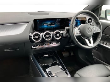 Used Mercedes-Benz B Class 2020 for sale - 77886390: Photo