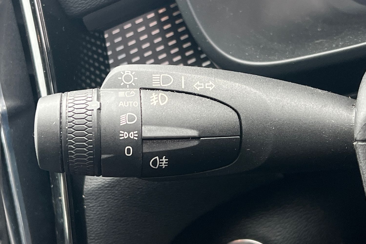 Used Volvo XC40 2021 for sale - 77257845: Photo 13