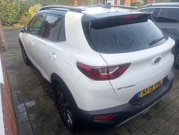 Used Kia Stonic 2019 for sale - 77963318: Photo