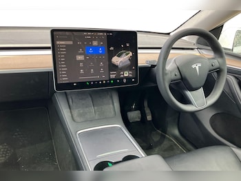 Used Tesla Model Y 2024 for sale - 79418781: Photo