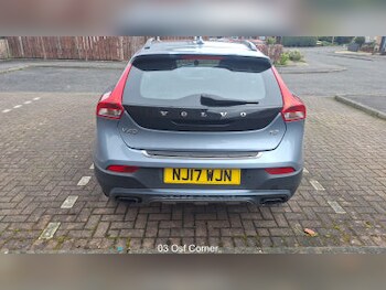 Used Volvo V40 2017 for sale - 77829513: Photo