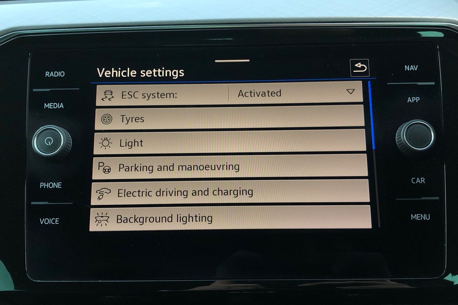 Used Volkswagen Passat 2022 for sale - 76267992: Photo 11