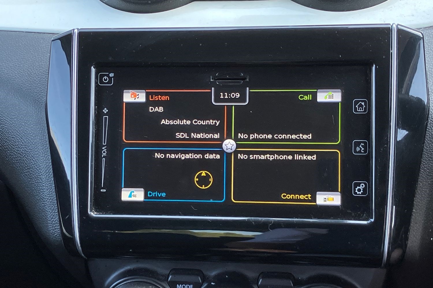 2018 Suzuki Swift 1.0 Boosterjet SZ5 5dr Auto Hatchback Petrol Automatic - Picture 6 of 24
