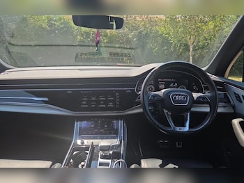 Used Audi Q7 2021 for sale - 79272764: Photo