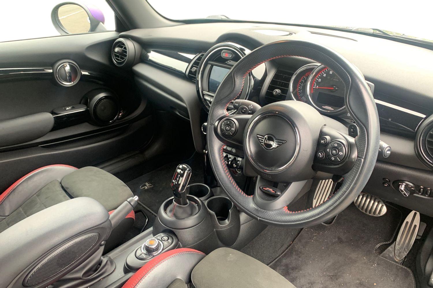 Used MINI Hatch 2019 for sale - 76401713: Photo 3