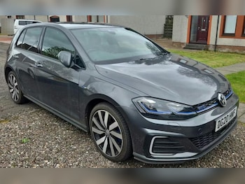 Used Volkswagen Golf 2020 for sale - 78325678: Photo