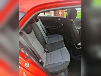 Used Hyundai i20 2019 for sale - 77779603: Photo