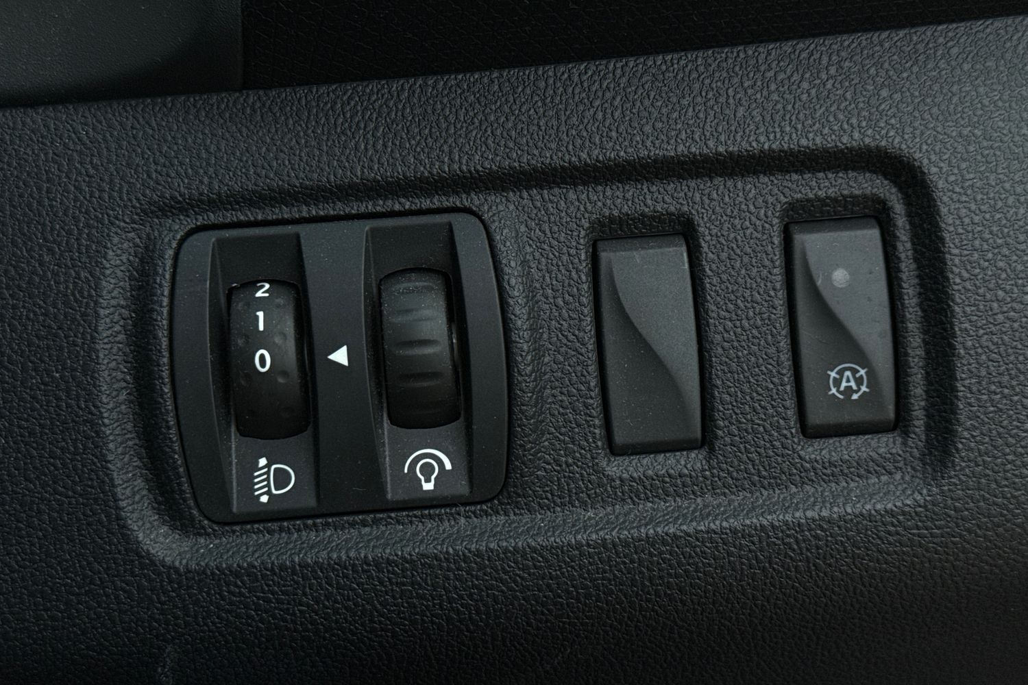 Used Renault Clio 2018 for sale - 77415232: Photo 16