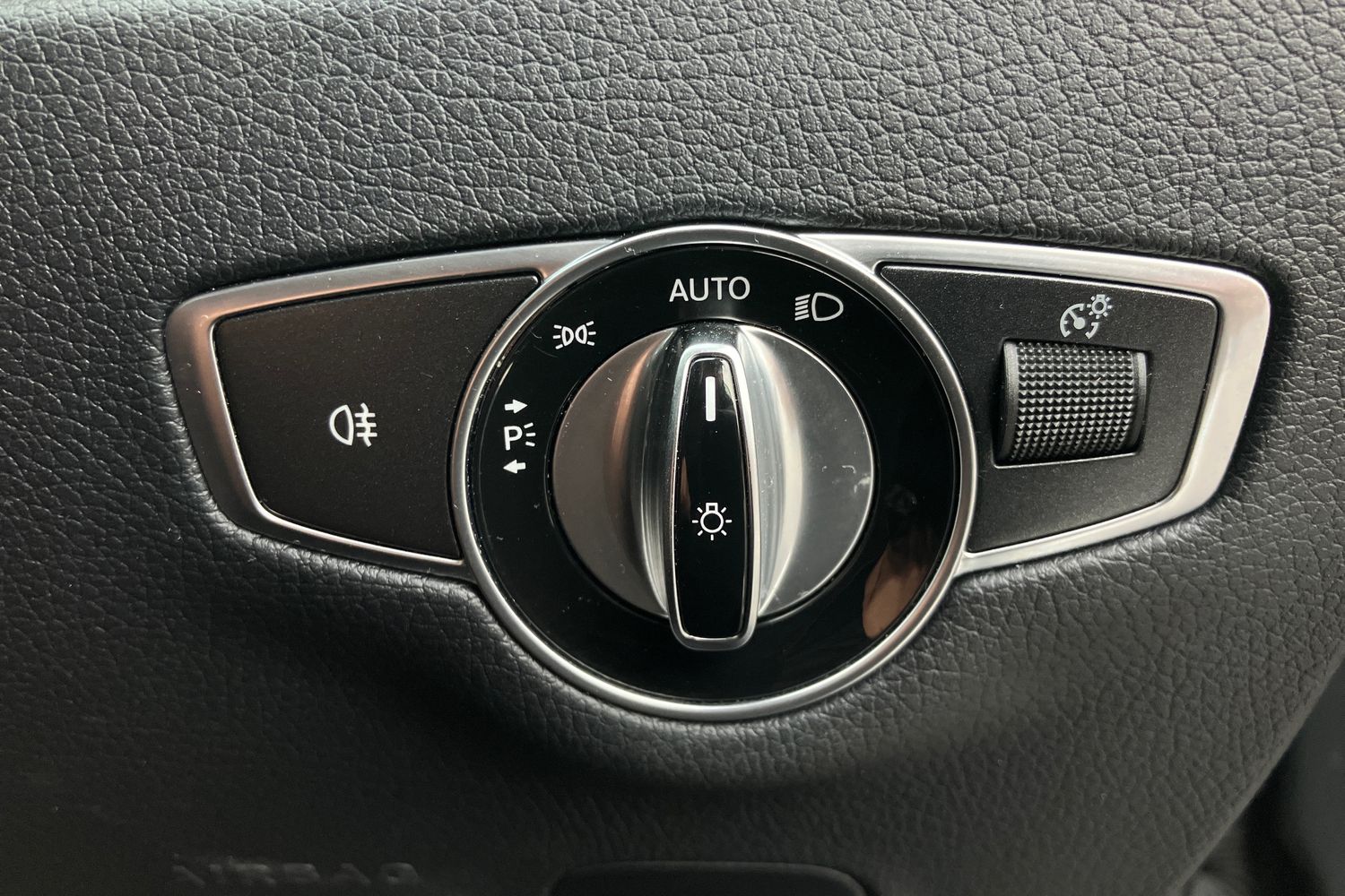 Used Mercedes-Benz E Class 2018 for sale - 75987578: Photo 17